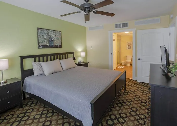Waterfront At Harbourside At Marker 33 Apartment *